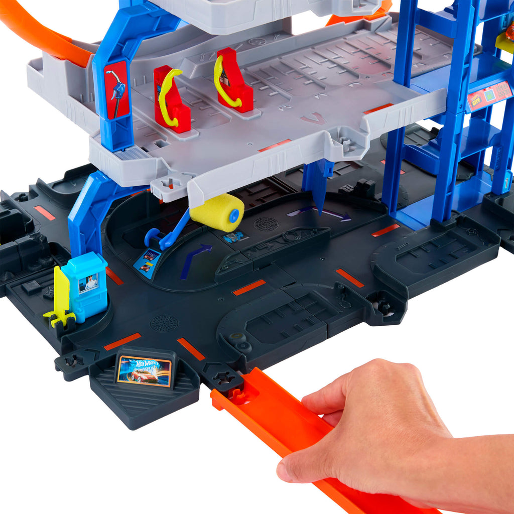 HOT WHEELS rinkinys – Mega garažas su kilpomis (JBM74)