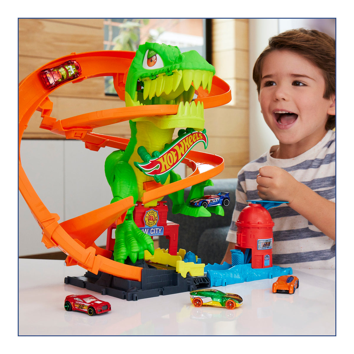 HOT WHEELS CITY rinkinys – Dinozauras gaisrinėje (JBM73)