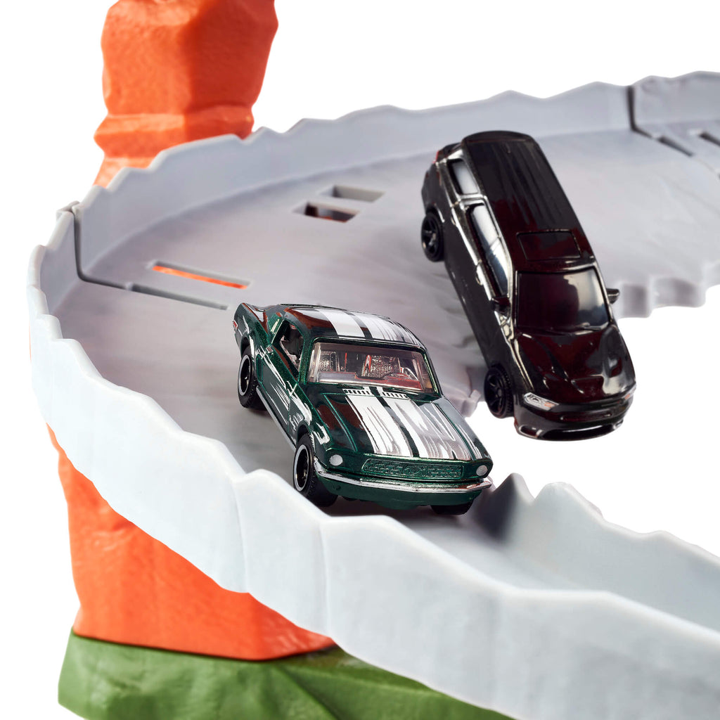 MATCHBOX MOVIE kalnų trasa – Mountain Escape (JMG57)