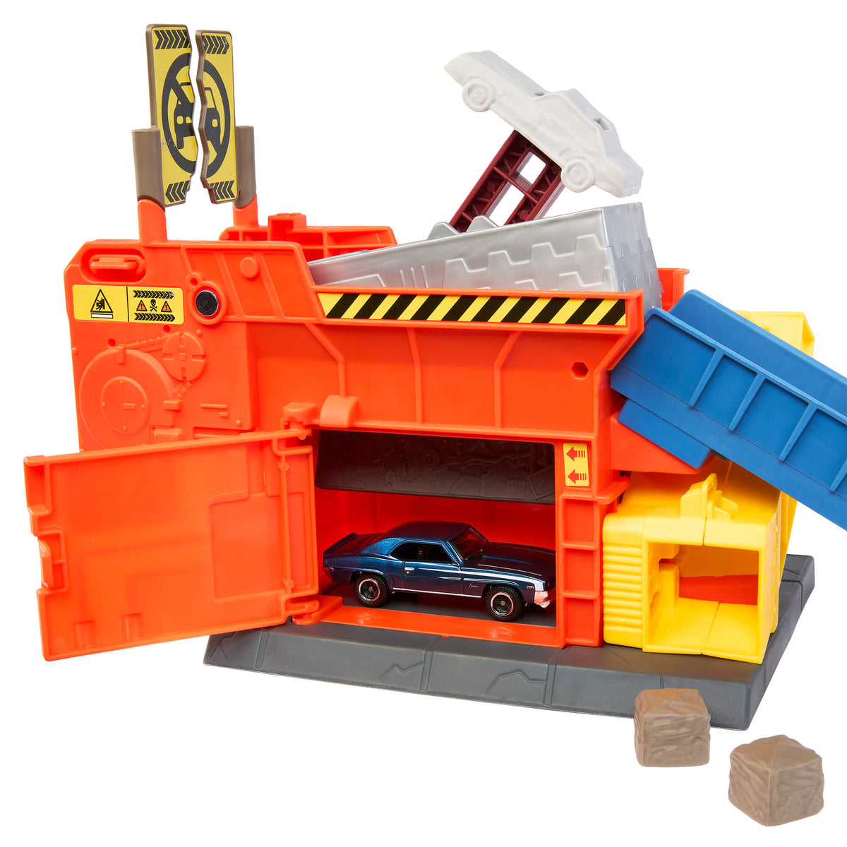MATCHBOX MOVIE Smalley’s automobilių traiškymo garažas su trasa (JMG56)