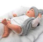 Arias Reborn kūdikėlis su pilkais rūbeliais, Daniela, 45 cm