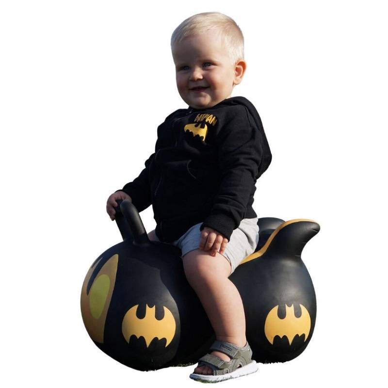 Šokliukas Batmobilis (Batman Batmobile) 38 cm