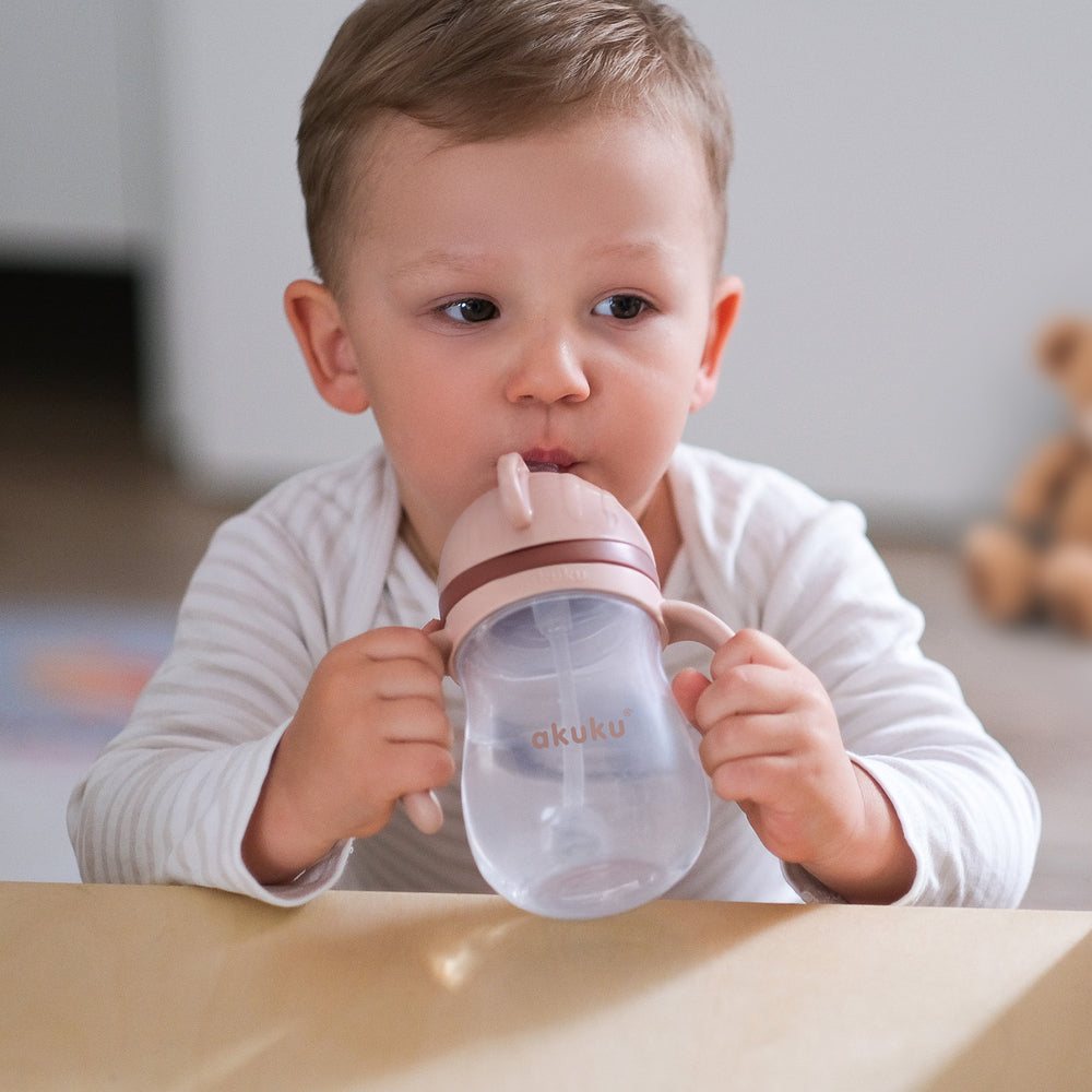 Akuku puodelis su šiaudeliu 280ml rudas A0729