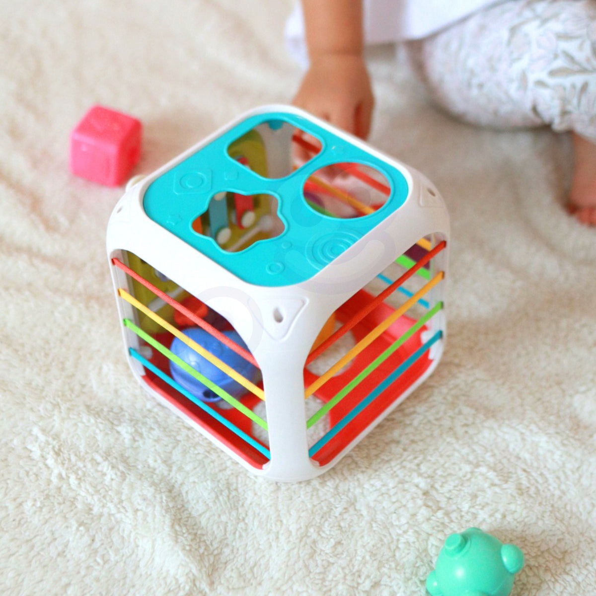 WOOPIE BABY sensorinis lavinamasis veiklų kubas su rūšiuokle