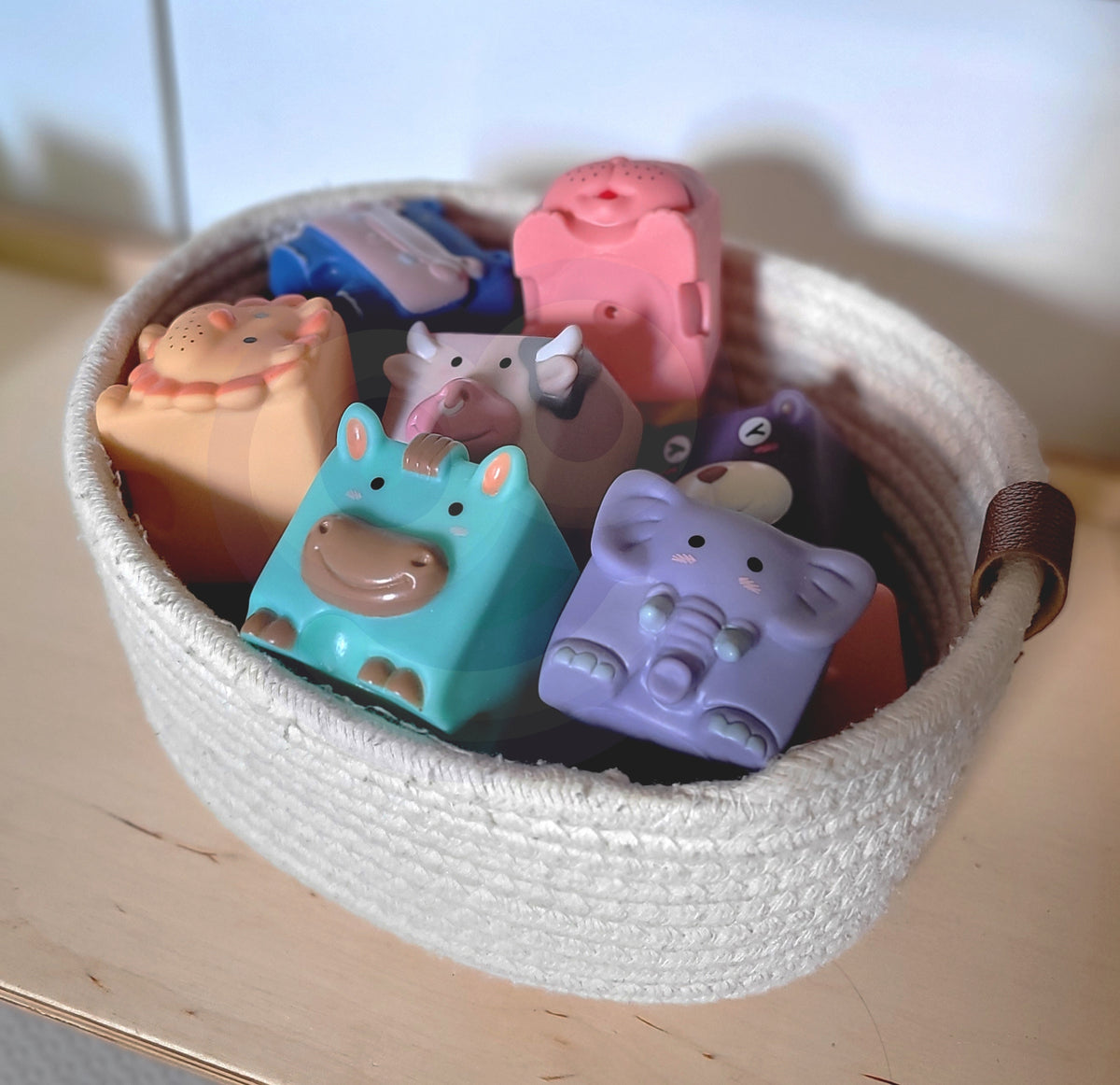 WOOPIE BABY sensorinės minkštos kaladėlės su gyvūnų garsais, 12 vnt.