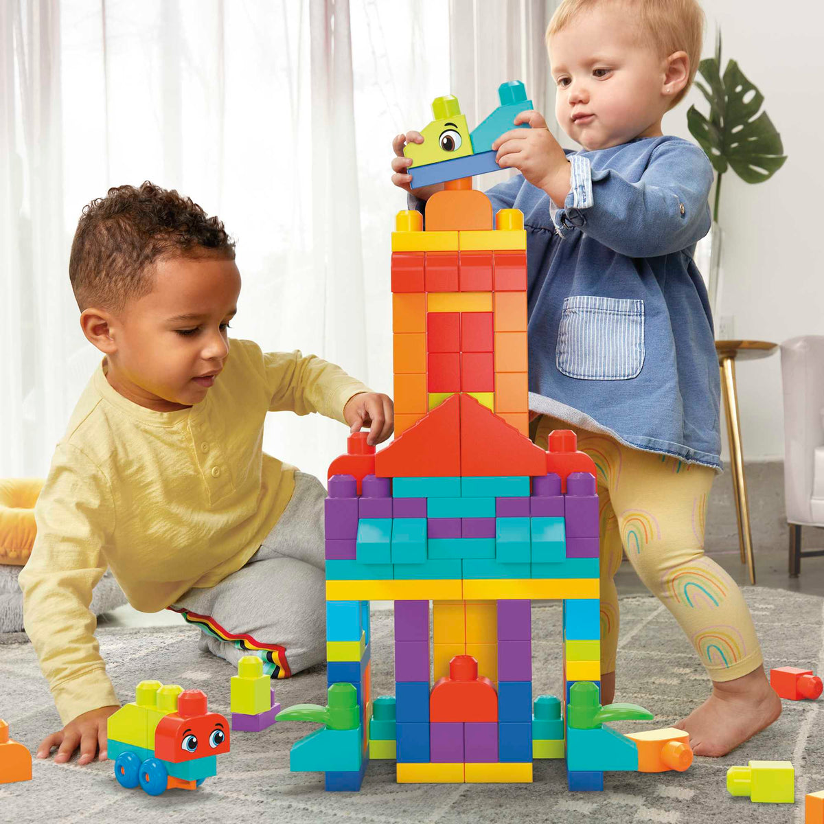 MEGA BLOKS kaladėlių rinkinys (krepšyje 150 det.) (HHM96)