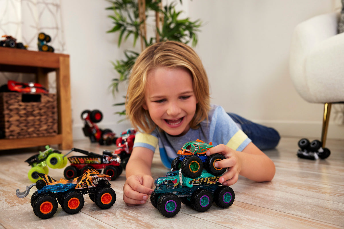 HOT WHEELS MONSTER TRUCKS 1:64 mastelio džipai  (HWN86)
