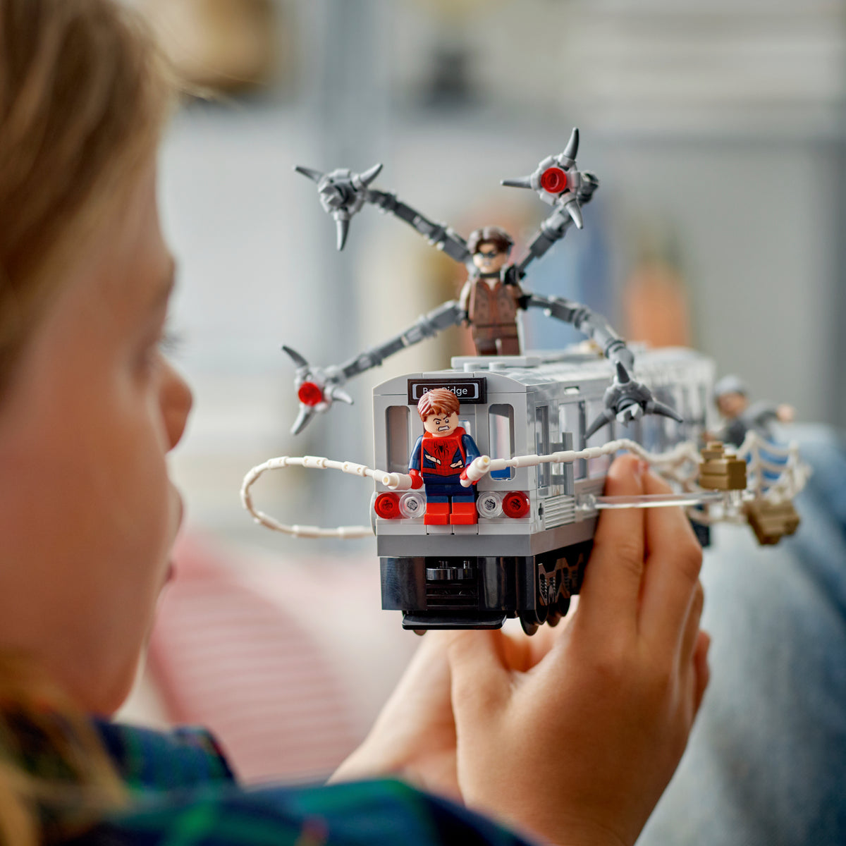 LEGO Marvel 76321 Žmogus-voras prieš daktarą Aštuonkojį: metro traukinio scena