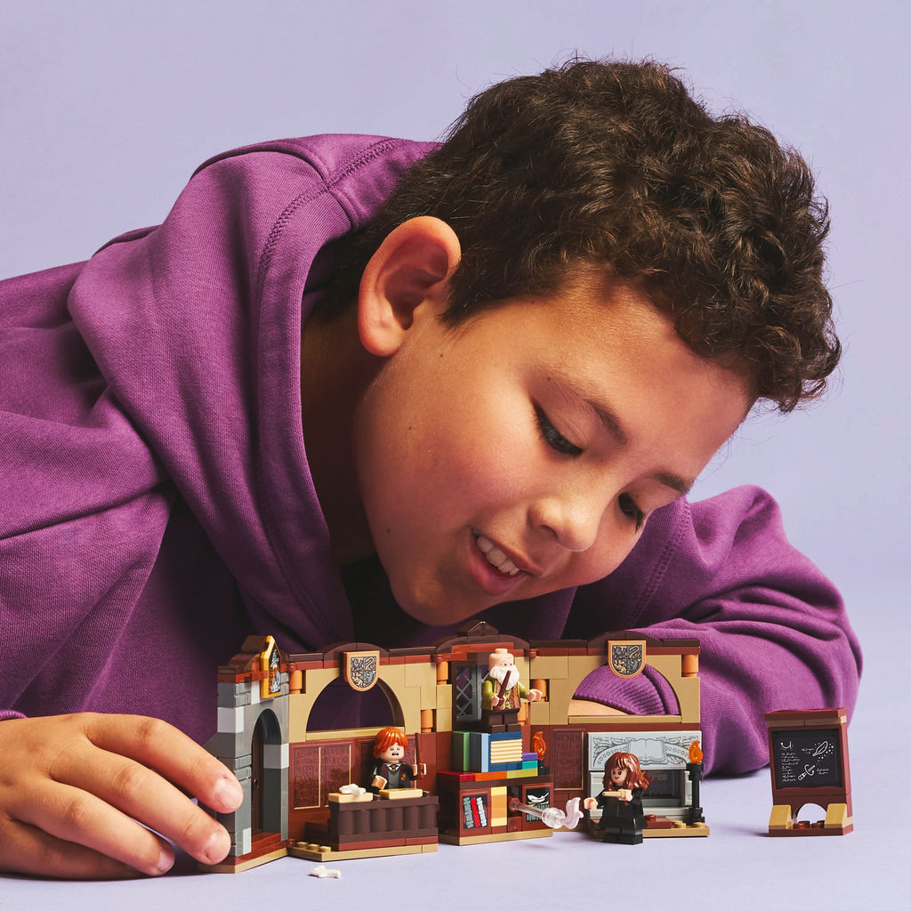 LEGO Harry Potter 76442 Hogvartso pilis: kerų pamoka