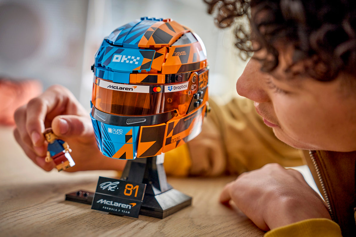 LEGO Editions 43017 McLaren Mastercard F1 komandos Oscar Piastri šalmas