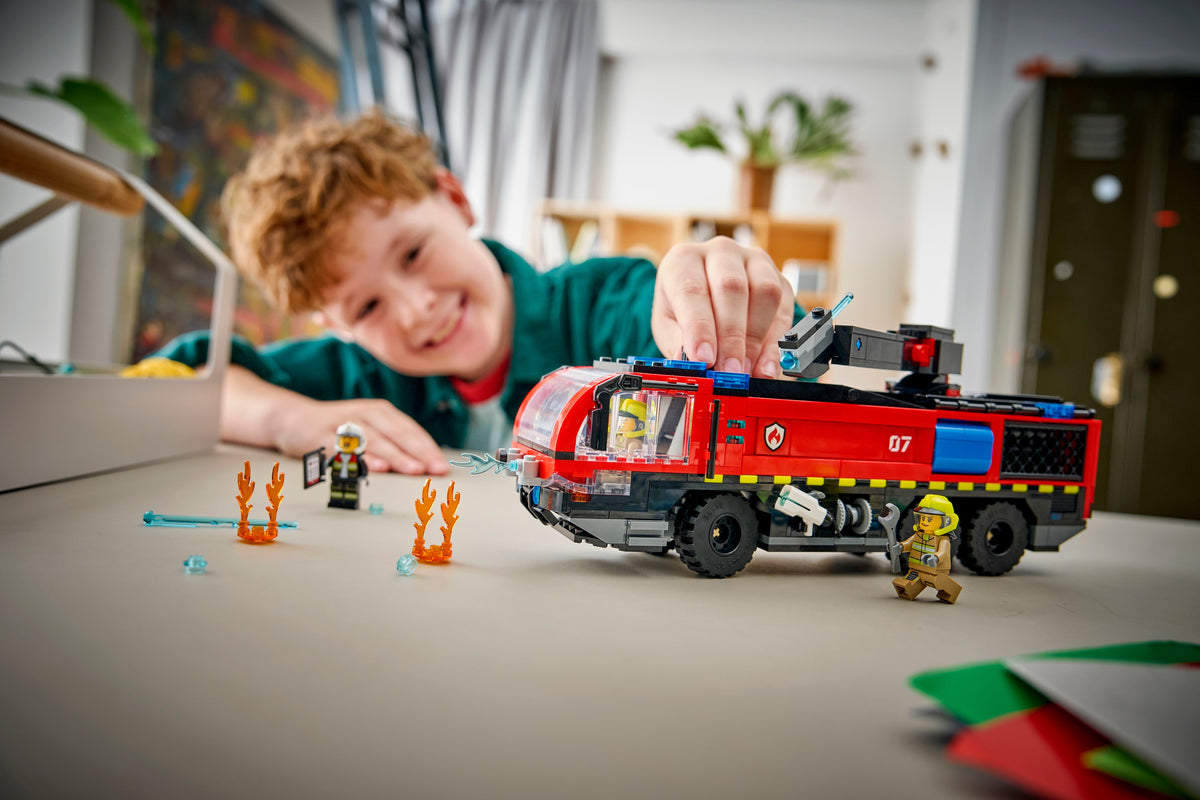 LEGO City 60499 Oro uosto gaisrinė mašina
