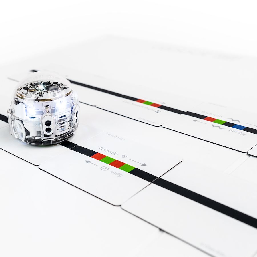 Ozobot spalvų kodų magnetų specialiųjų judesių rinkinys, 18 detalių