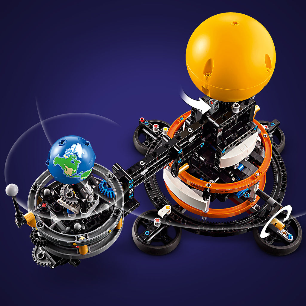 LEGO Technic 42179 Planeta Žemė ir Mėnulis orbitoje