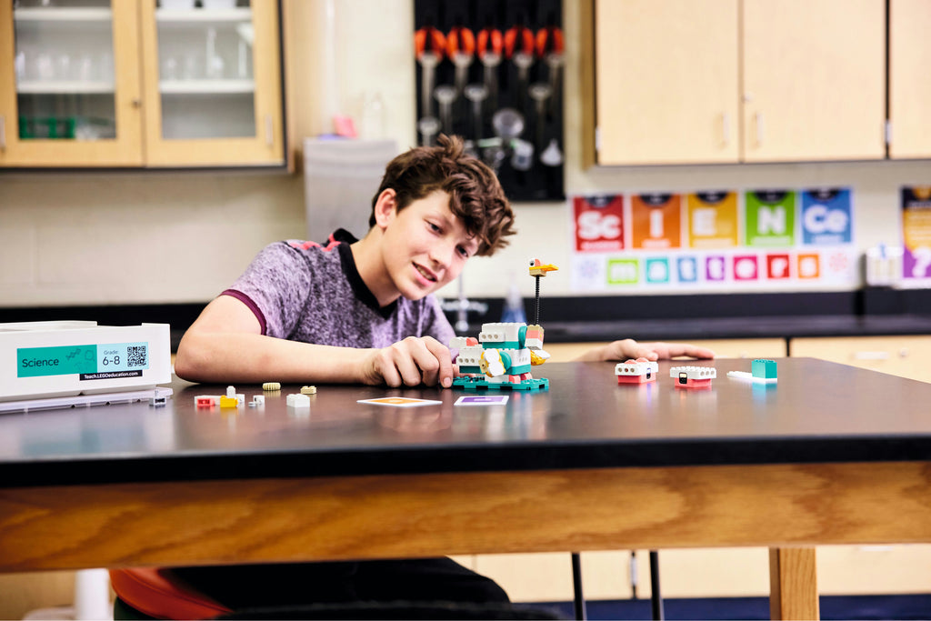 LEGO Education Science 45622 gamtos mokslų rinkinys 11+ metų mokiniams (Year 7–9)
