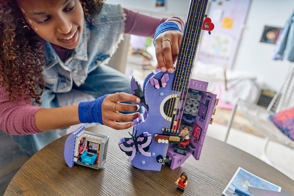 LEGO Editions 43031 Olivia Rodrigo dvipusė gitara