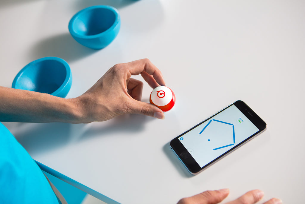 Sphero Mini programuojamas robotas, raudonas