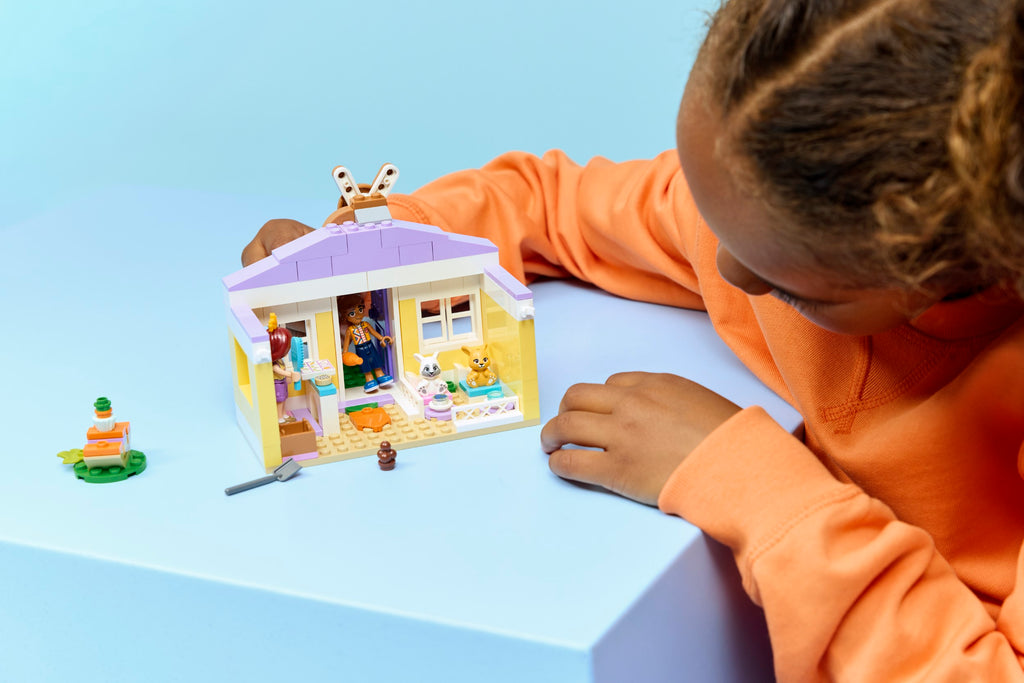 LEGO Friends 42679 Hartleiko miesto triušių viešbutis