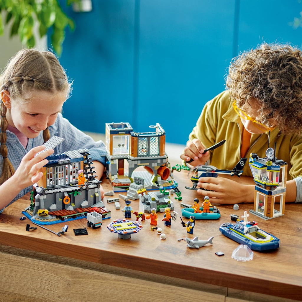 LEGO City 60419 Policijos kalėjimo sala
