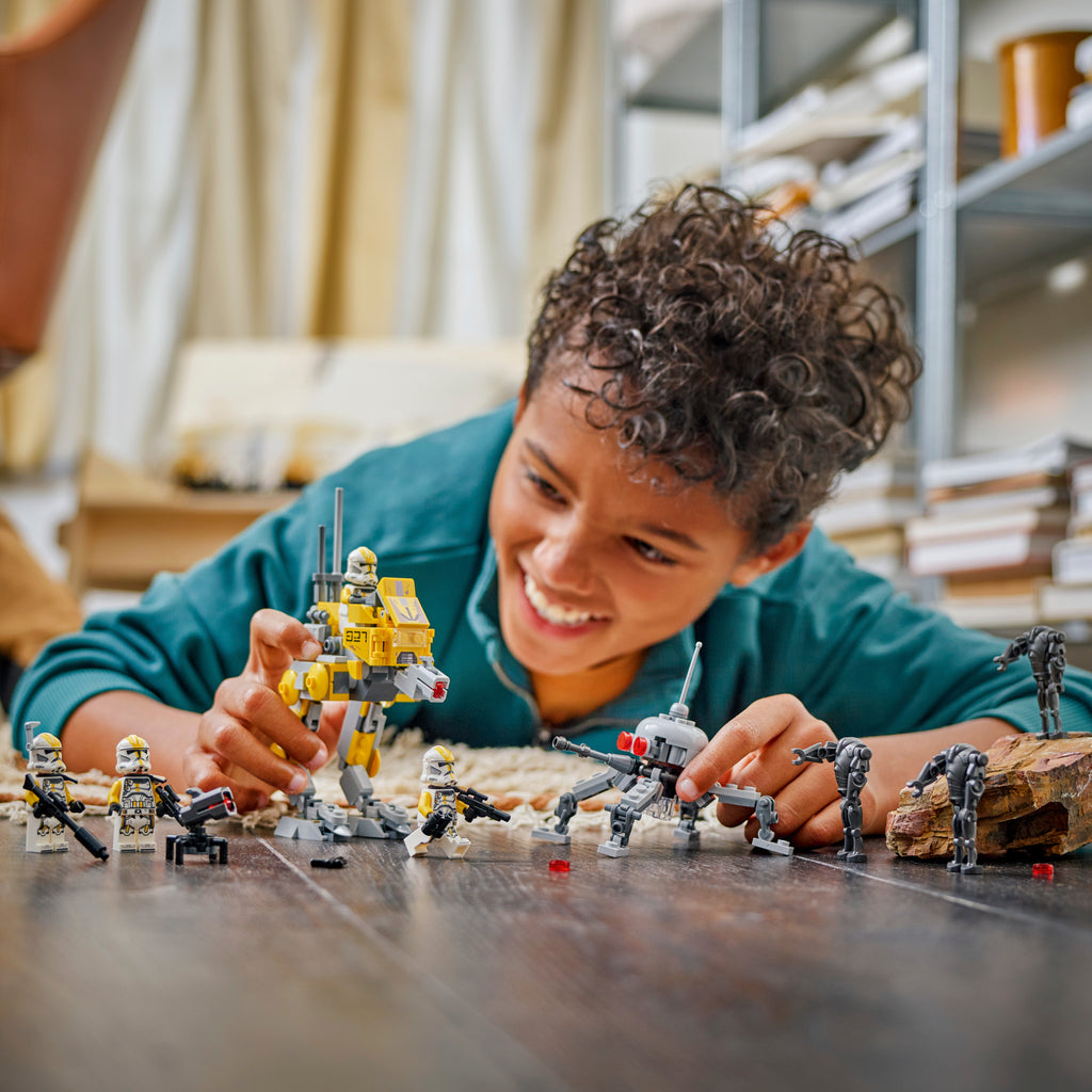 LEGO Star Wars 75431 327-ojo žvaigždžių korpuso klonų kovos rinkinys