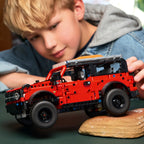 LEGO Technic 42213 Ford Bronco visureigis