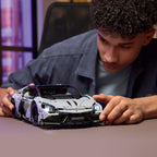 LEGO Technic 42214 Lamborghini Revuelto superautomobilis