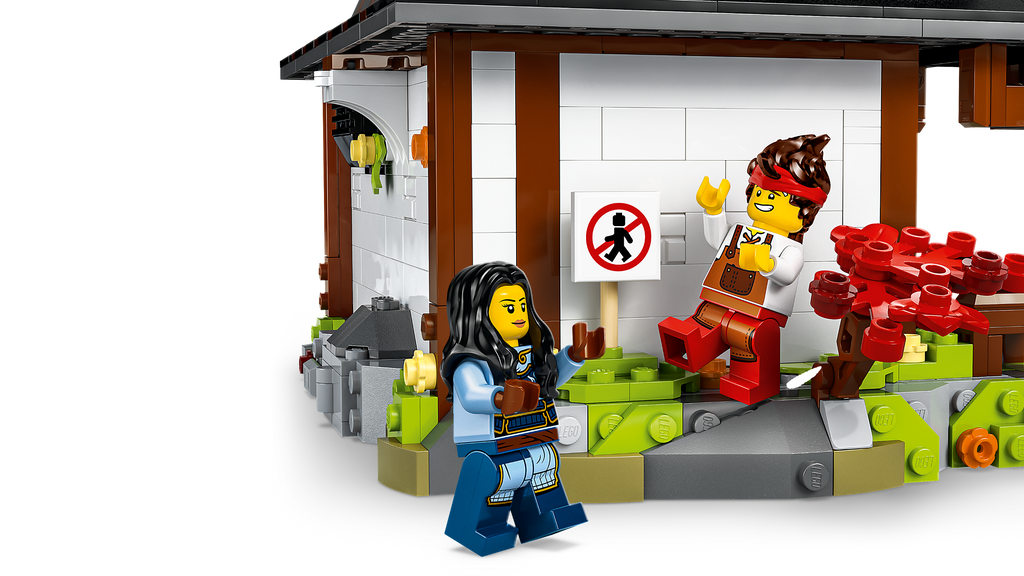 LEGO NINJAGO 71858 Keturių ginklų kalvė – 15-mečio leidimas