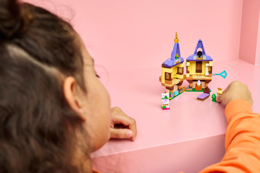 LEGO Disney 43294 Auksaplaukės mažasis bokštas