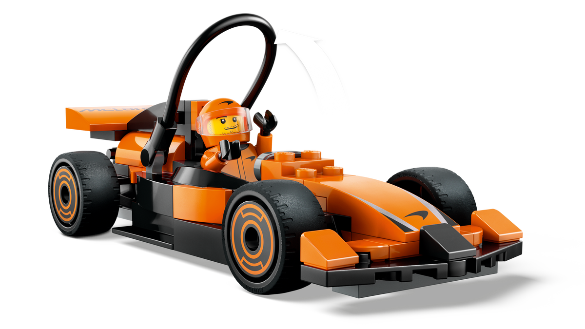 LEGO City 60442 F1 lenktynininkas su McLaren bolidu