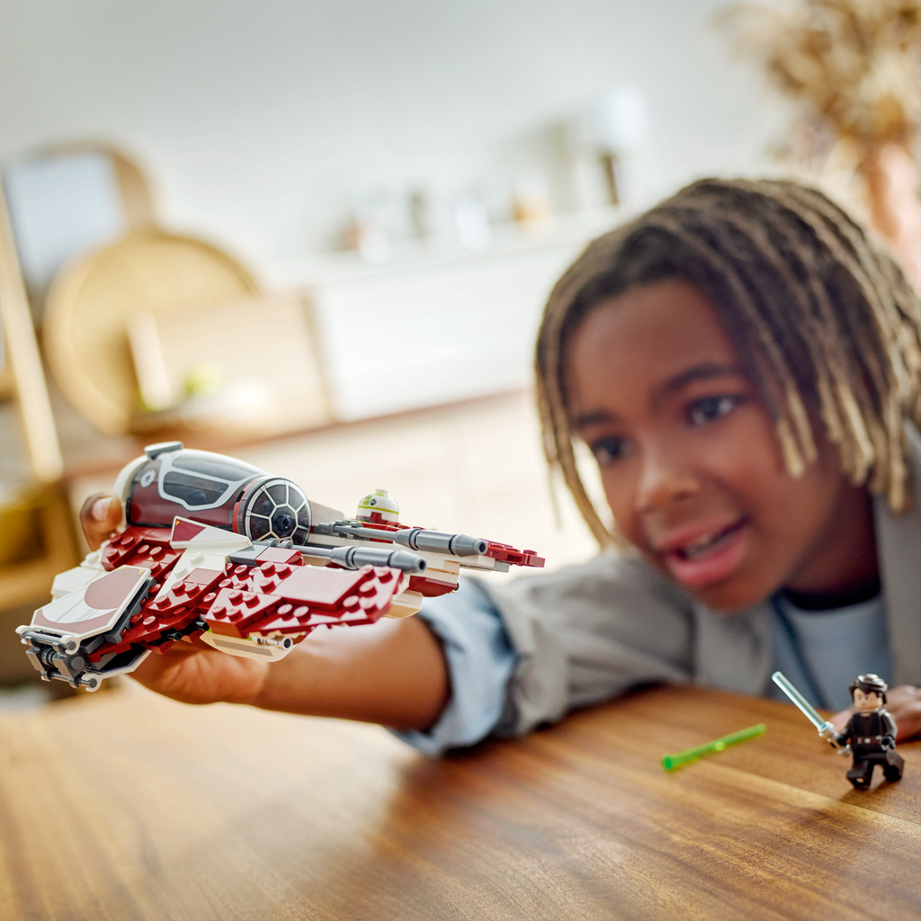 LEGO Star Wars 75401 Asokos džedajų perėmėjas
