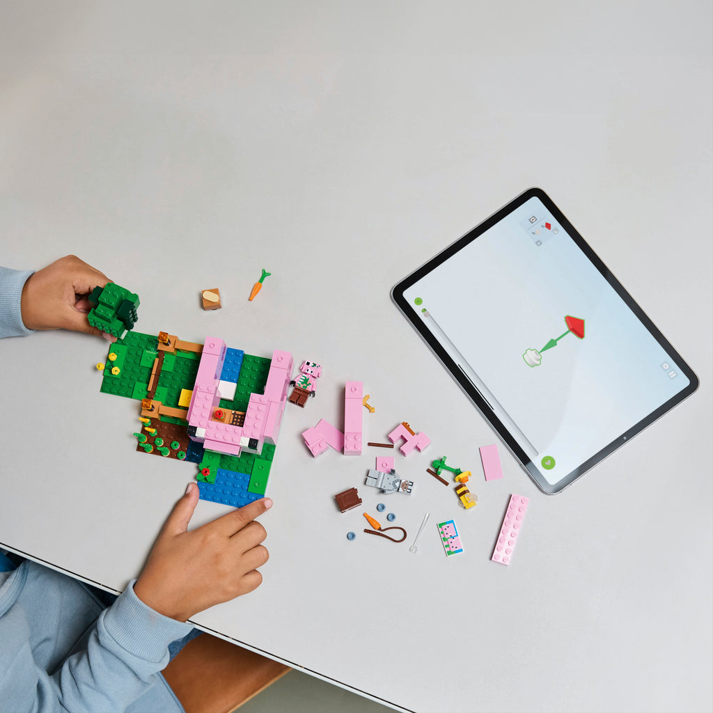 LEGO Minecraft 21268 Paršiuko namelis