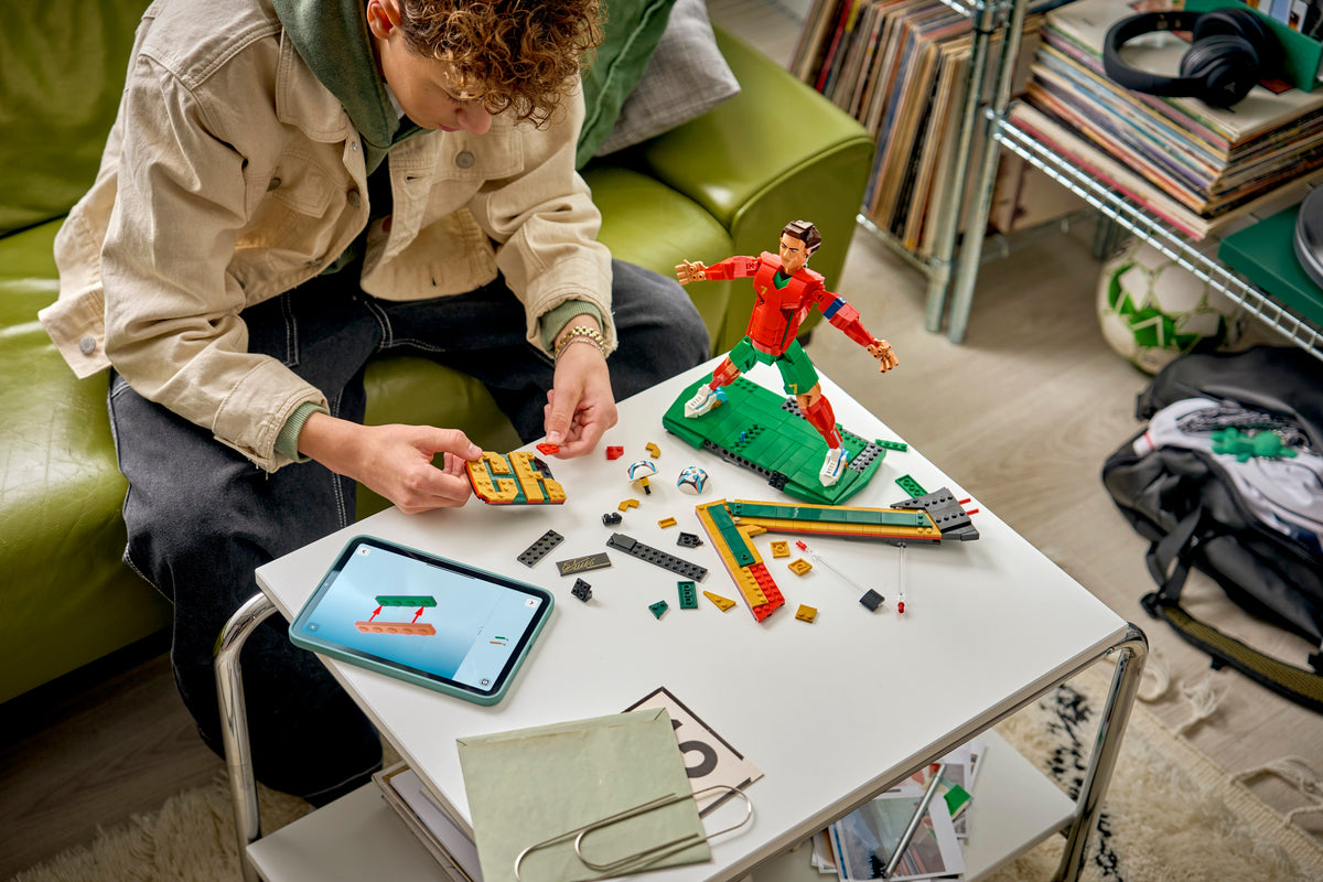 LEGO Editions 43016 Cristiano Ronaldo – futbolo legenda