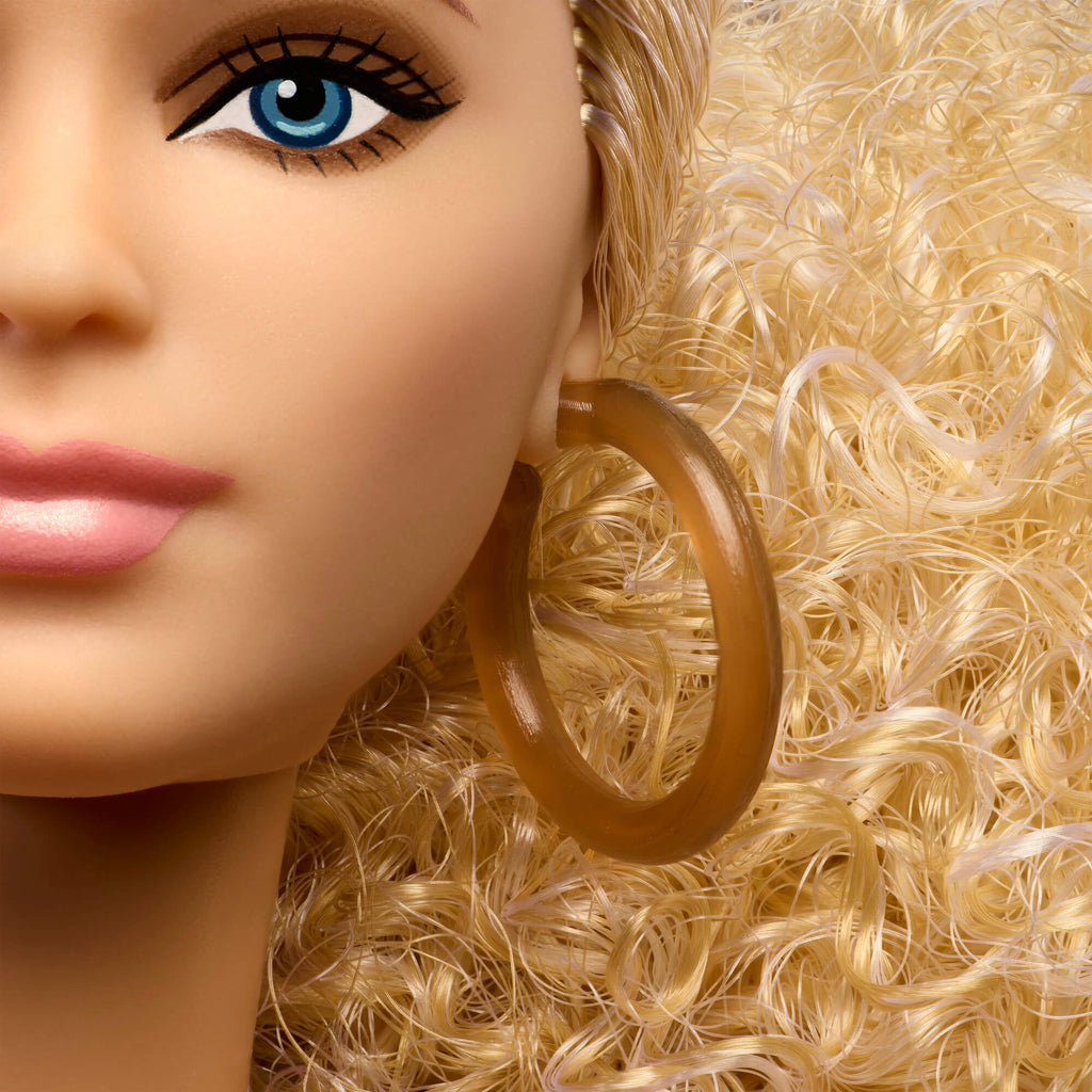BARBIE BASICS No7 lėlė (JJX26)