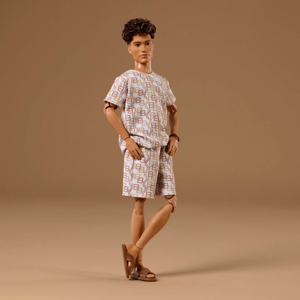 BARBIE BASICS No10 lėlė (JJX29)