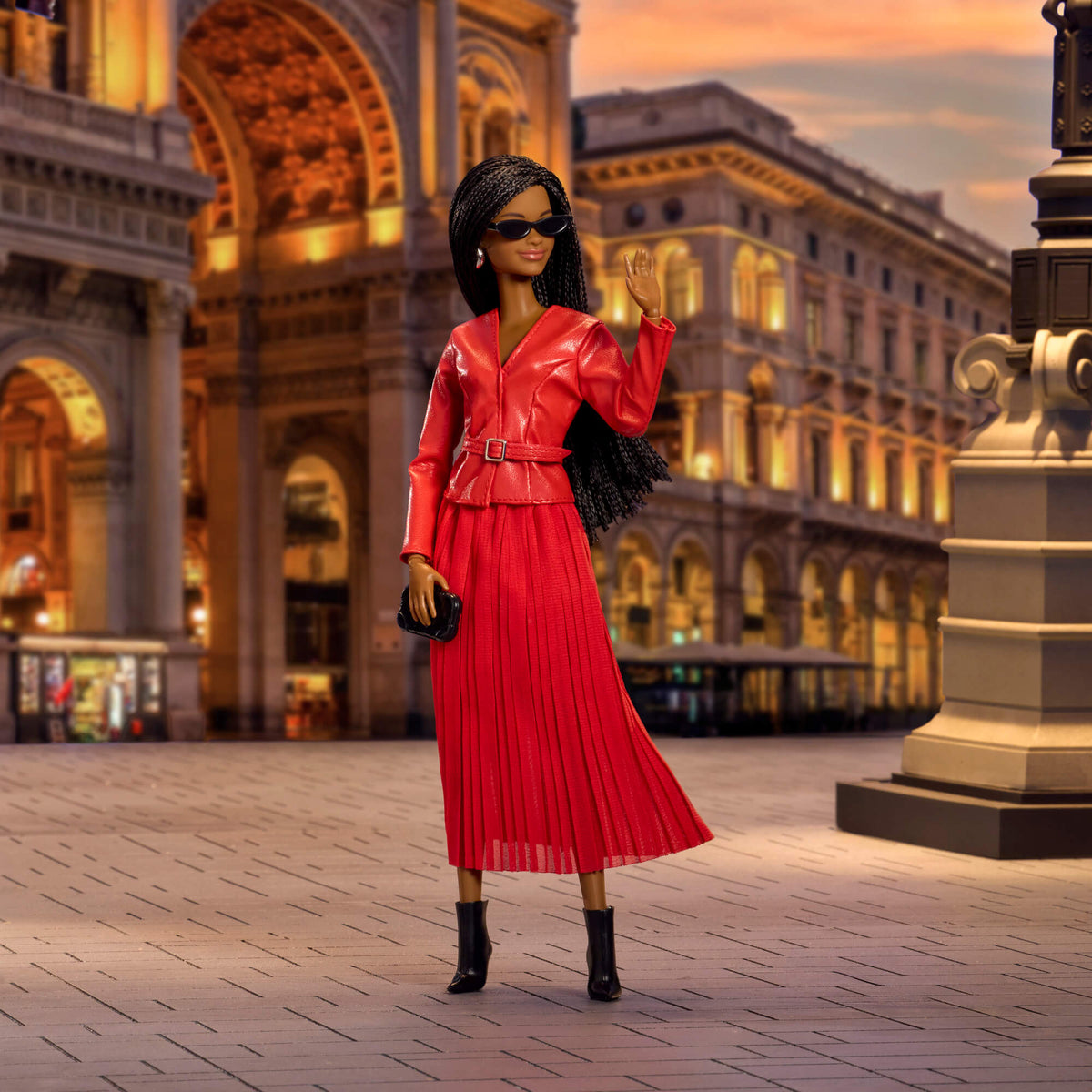 BARBIE FASHION WEEK MILAN kolekcinė lėlė (JJX31)