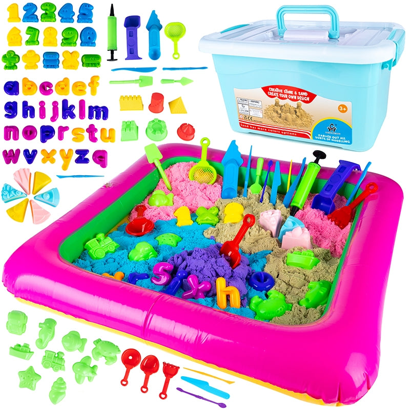 Kinetinio smėlio rinkinys su pripučiama dėže ir formelėmis – 4,5 kg