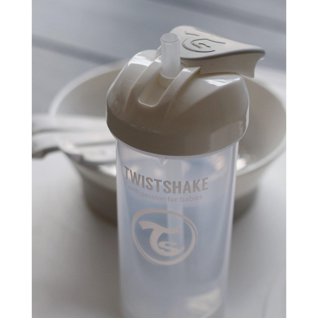 Twistshake buteliukas su šiaudeliu 360 ml nuo 6mėn baltas 78592